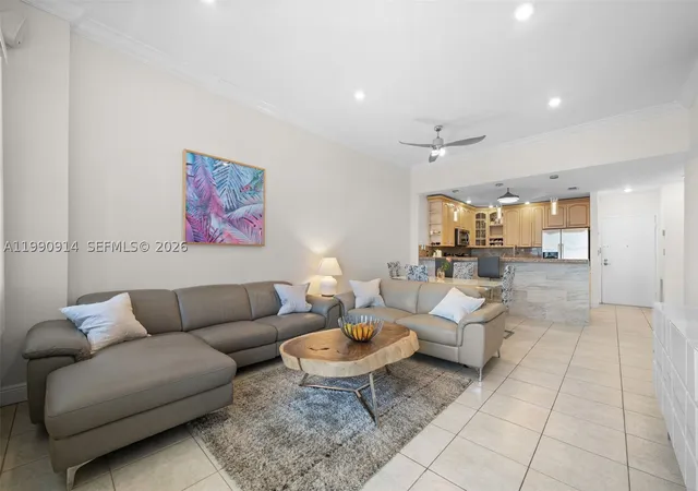 Photo 4 of Condo for sale at 3725 S Ocean Dr #PH18, Hollywood, FL 33019 | MLS# A11990914 | Listing updated on 2026-03-30