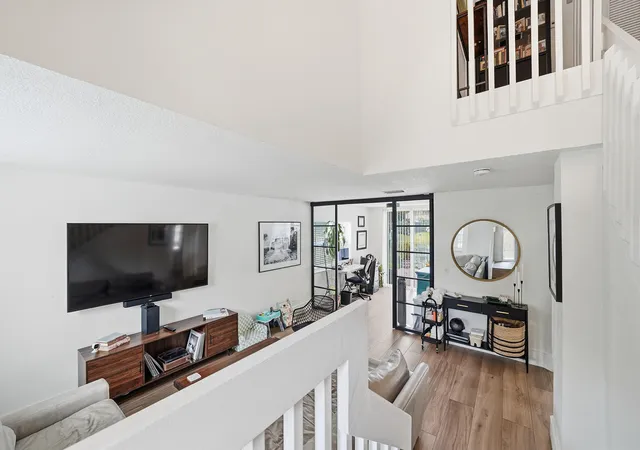 3rd image of 10690 Nw 12Th Dr, Plantation, FL 33322 | MLS# B26008103