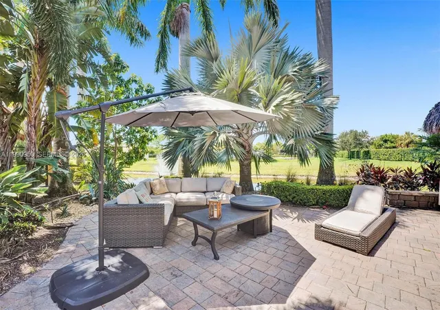 5th image of 224 N Cortez Dr, Pompano Beach, FL 33068 | MLS# A11990950