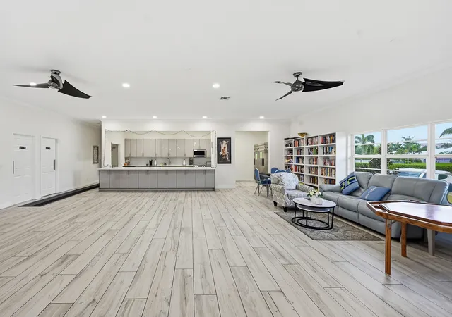 21st image of 14589 Canalview Dr #B, Delray Beach, FL 33484 | MLS# B26008145
