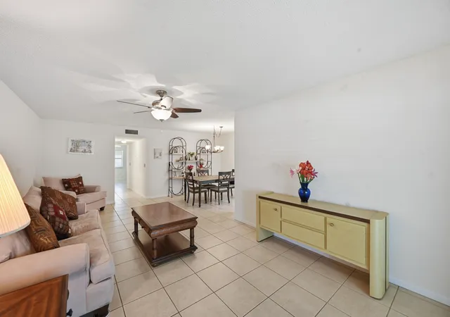 3rd image of 14589 Canalview Dr #B, Delray Beach, FL 33484 | MLS# B26008145