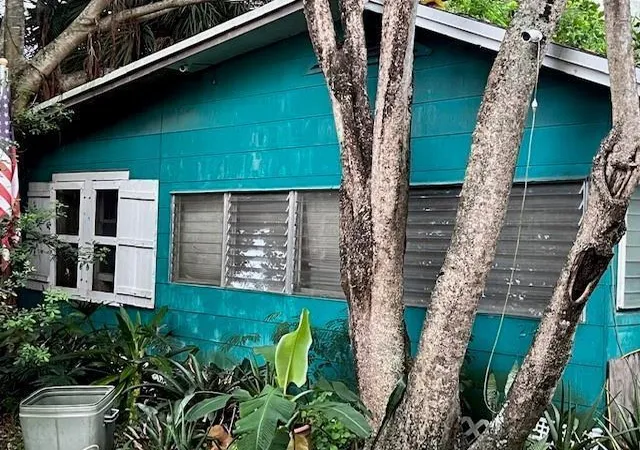 3rd image of 2424 Monroe St, Hollywood, FL 33020 | MLS# B26008240
