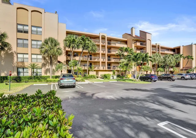 5th image of 2455 Lindell Blvd #3305, Delray Beach, FL 33444 | MLS# B26008298