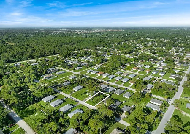 Homes for sale in Vero Beach, FL | 1145 10th Ct Sw, Vero Beach, FL 32962 | MLS# B26008301