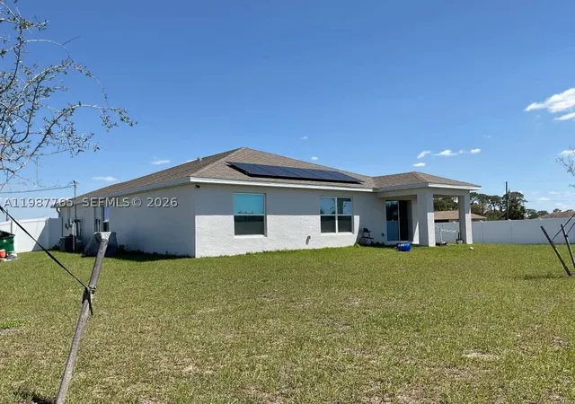Photo 3 of Single family home for sale at 9013 Meadow Cir, Labelle, FL 33935 | MLS# A11987765 | Listing updated on 2026-05-18