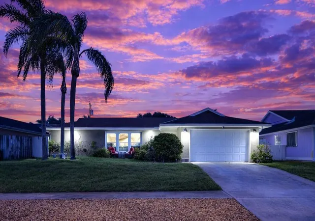 1st image of 4167 Russell St, Jupiter, FL 33469 | MLS# B26008413
