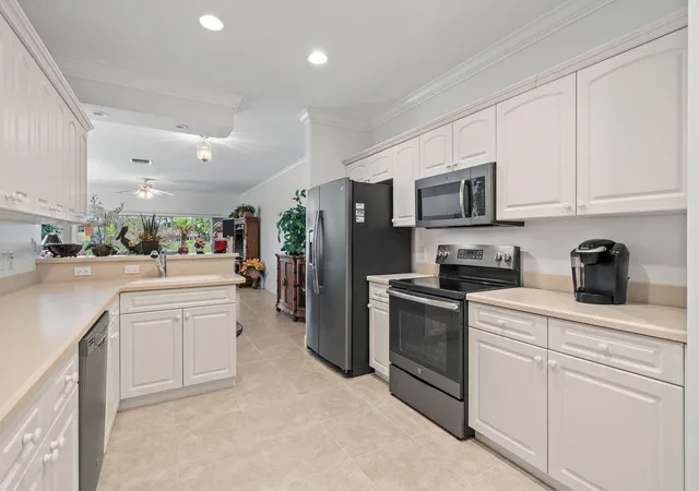 5th image of 12598 Westhampton Cir, Wellington, FL 33414 | MLS# B26008670