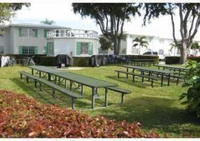 Homes for sale in Fort Lauderdale, FL | 6263 Ne 19th Ave #927, Fort Lauderdale, FL 33308 | MLS# B26008676