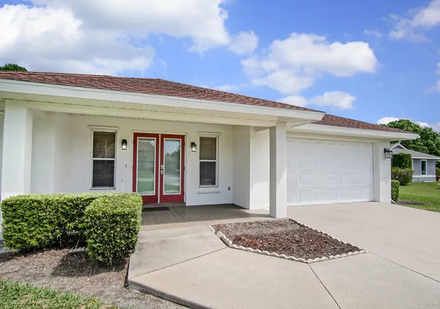 3rd image of 2321 Sw 3Rd Ct, Okeechobee, FL 34974 | MLS# B26008685