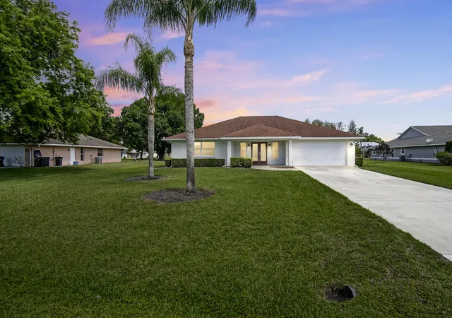 4th image of 2321 Sw 3Rd Ct, Okeechobee, FL 34974 | MLS# B26008685