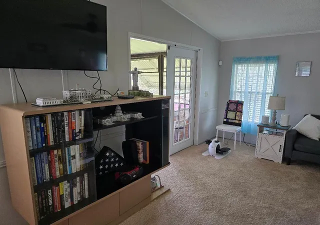4th image of 5610 Hemingway Ct #5, Fort Pierce, FL 34982 | MLS# B26008732