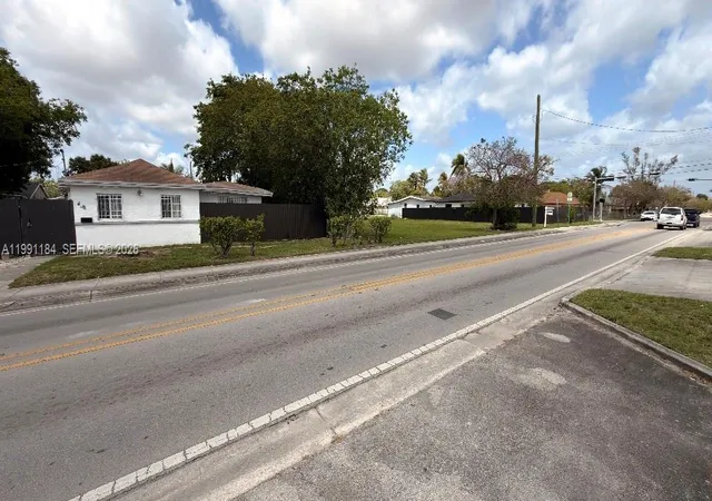 1st image of 426 Sw 6 Ave, Homestead, FL 33030 | MLS# A11991184