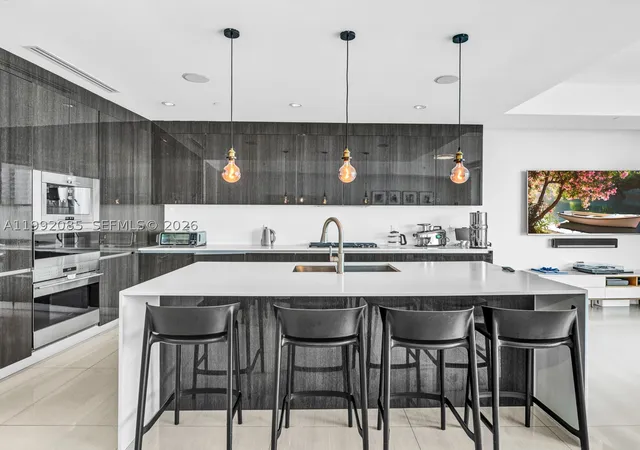 Photo 3 of Condo for sale at 3300 Ne 188Th St #511, Miami, FL 33180 | MLS# A11992085 | Listing updated on 2026-10-02
