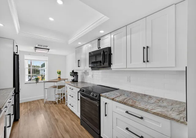 Homes for sale in Riviera Beach, FL | 1210 N Sugar Sands Blvd, Riviera Beach, FL 33404