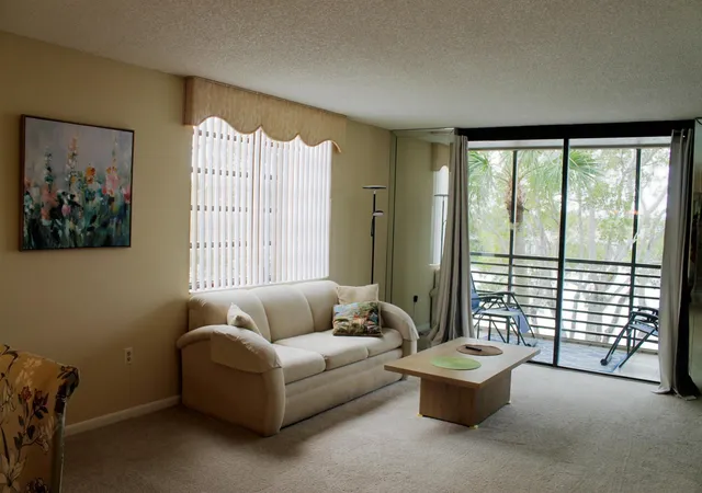5th image of 1100 Colony Point Cir #314, Pembroke Pines, FL 33026 | MLS# B26009071
