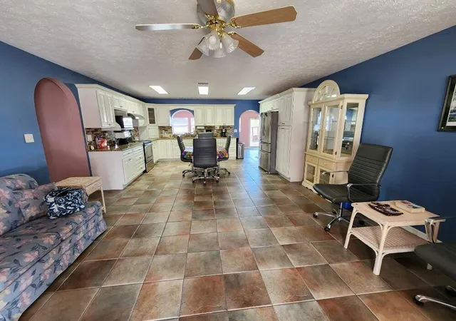 3rd image of 1177 Lisa Ln, Okeechobee, FL 34974 | MLS# B26009121