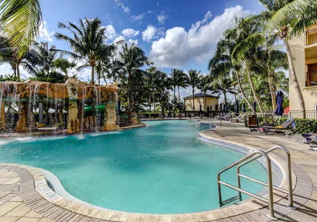 Homes for sale in Singer Island, FL | 3800 N Ocean Drive, Singer Island, FL 33404 | Houzeo
