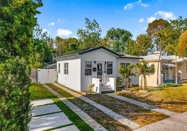 68th image of 218 Sw 7th St, Dania Beach, FL 33004 | MLS# B26009270