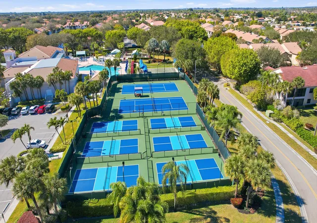 2nd image of 5442 Firenze Dr, Boynton Beach, FL 33437