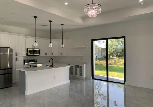 3rd image of 442 Redwing St, Lehigh Acres, FL 33974 | MLS# A11992250