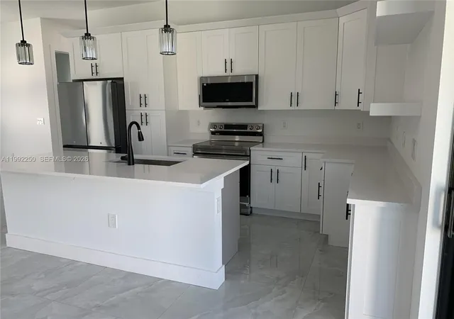 5th image of 442 Redwing St, Lehigh Acres, FL 33974 | MLS# A11992250