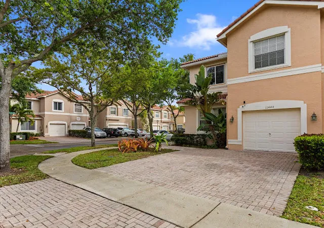 Homes for sale in Miramar, FL | 12444 Sw 42Nd St, Miramar, FL 33027 | MLS# B26009675