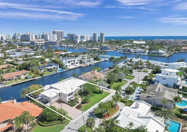 Homes for sale in Fort Lauderdale, FL | 2875 Ne 25th Ct, Fort Lauderdale, FL 33305 | MLS# B26009741