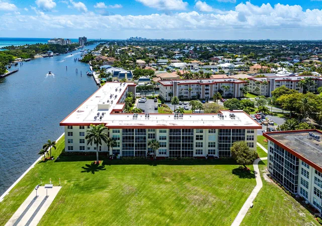 Homes for sale in Lighthouse Point, FL | 3100 Ne 48th Ct #415, Lighthouse Point, FL 33064 | MLS# B26009754