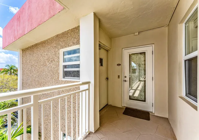 Homes for sale in Lighthouse Point, FL | 3100 Ne 48th Ct #415, Lighthouse Point, FL 33064 | MLS# B26009754