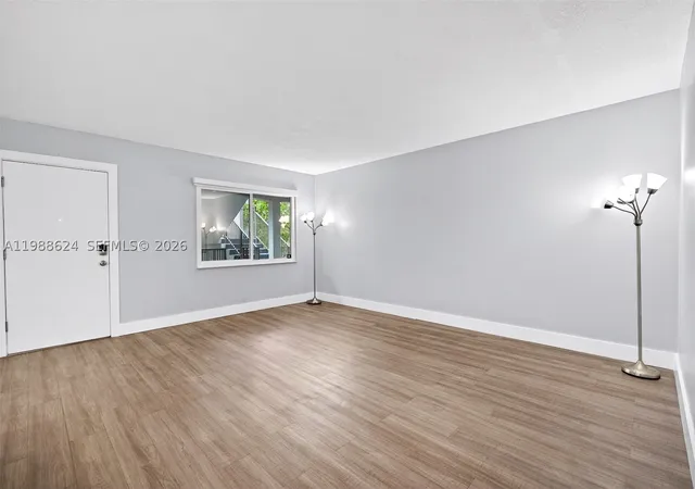 4th image of 1301 Sw 134Th Way #313B, Pembroke Pines, FL 33027 | MLS# A11988624