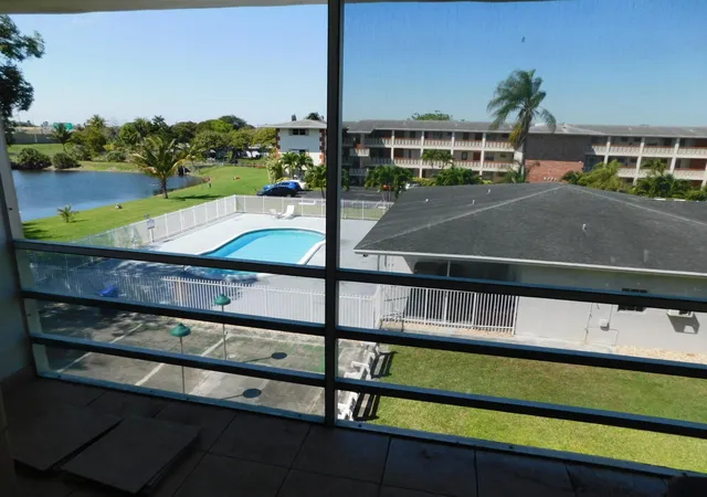 4th image of 4770 Nw 10 Ct Nw #306, Plantation, FL 33313 | MLS# B26009973