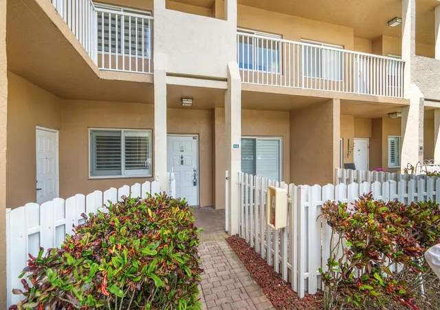 1st image of 7623 Southampton Ter #102, Tamarac, FL 33321 | MLS# B26009972
