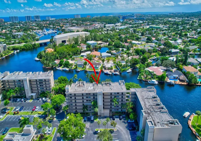 3rd image of 14 Royal Palm Wy, Boca Raton, FL 33432