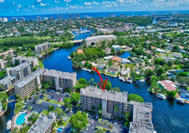 4th image of 14 Royal Palm Wy, Boca Raton, FL 33432