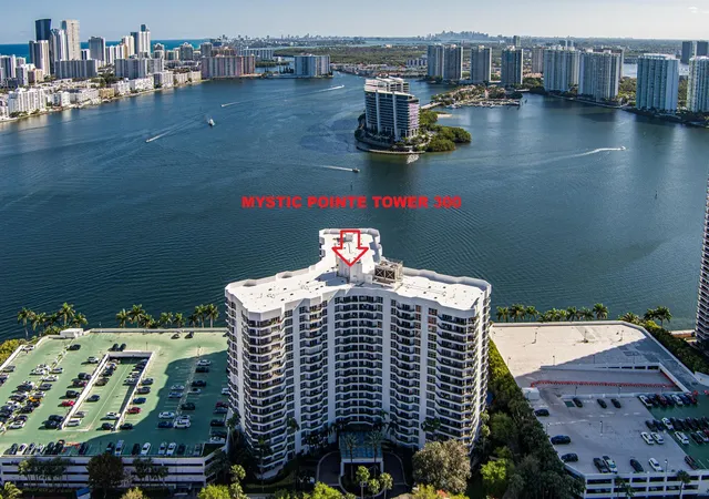 4th image of 3600 Mystic Pointe Dr #Ph16, Aventura, FL 33180 | MLS# B26010056