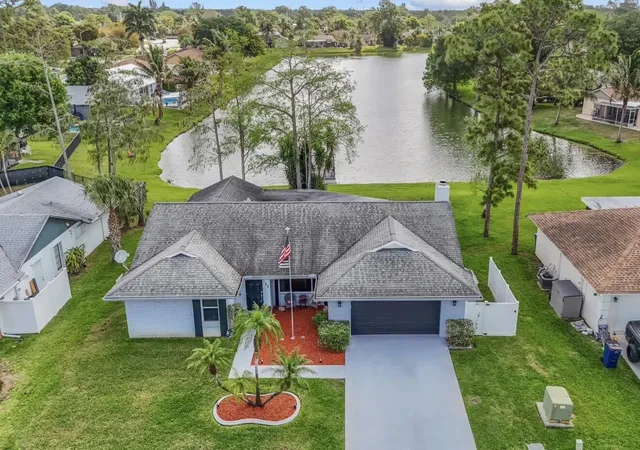 Homes for sale in Royal Palm Beach, FL | 125 Parkwood Dr, Royal Palm Beach, FL 33411 | MLS# B26010075