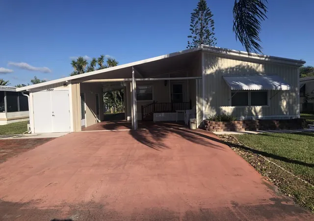 1st image of 7847 Se Swan Ave, Hobe Sound, FL 33455 | MLS# B26010200