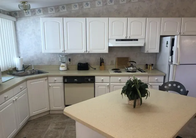 6th image of 7847 Se Swan Ave, Hobe Sound, FL 33455 | MLS# B26010200