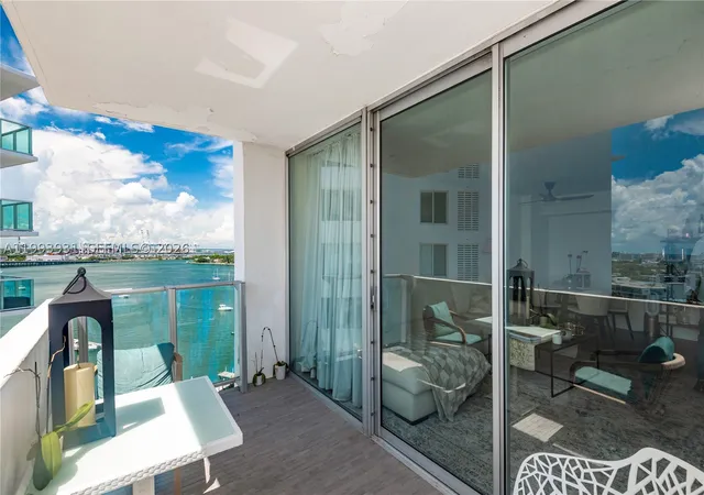 Photo 2 of Sale Pending at 1100 West Ave #1427, Miami Beach, FL 33139 | MLS# A11993931 | Listing updated on 2026-08-17