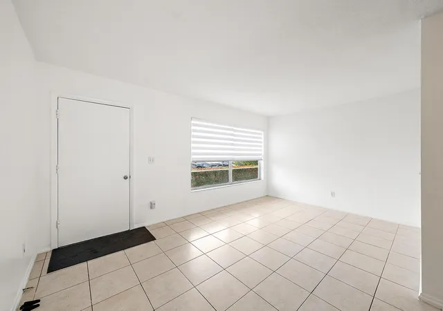 Homes for sale in Stuart, FL | 2929 Se Ocean Blvd #103-2, Stuart, FL 34996 | MLS# B26010233