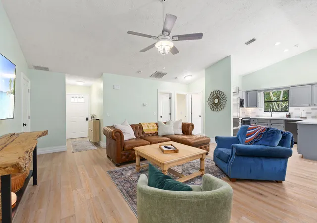 3rd image of 1904 Ne Avenida Dracaena, Jensen Beach, FL 34957 | MLS# B26010330