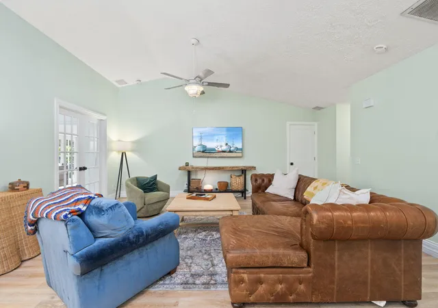 5th image of 1904 Ne Avenida Dracaena, Jensen Beach, FL 34957 | MLS# B26010330
