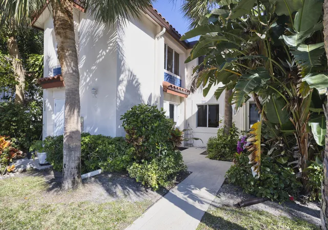 Homes for sale in Boca Raton, FL | 380 Nw 67th St #Apt 101, Boca Raton, FL 33487 | MLS# B26010342