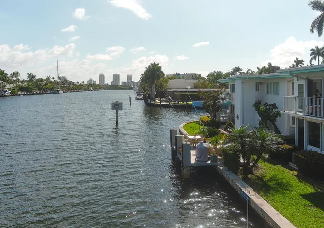 2nd image of 180 Isle Of Venice Dr, Fort Lauderdale, FL 33301