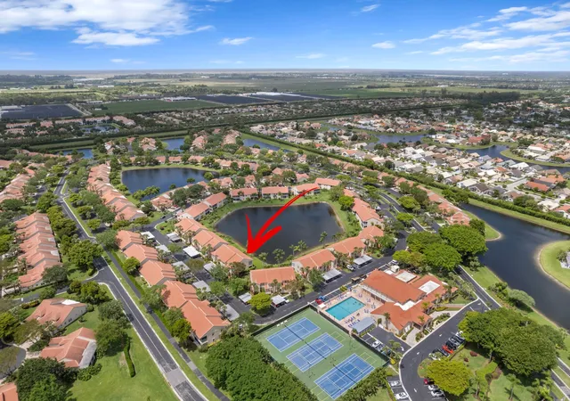 3rd image of 14407 Via Royale #1, Delray Beach, FL 33446 | MLS# B26010496