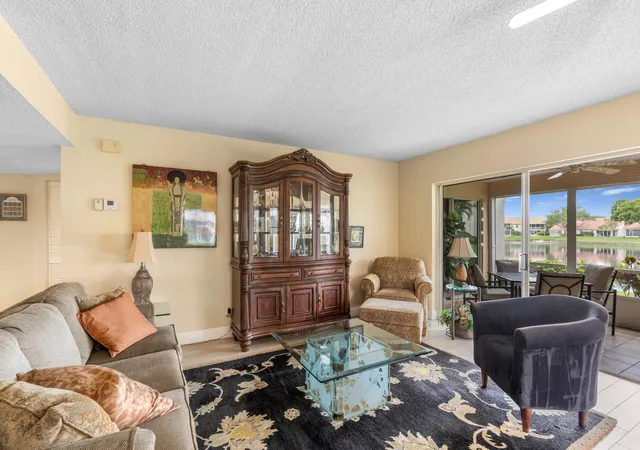 5th image of 14407 Via Royale #1, Delray Beach, FL 33446 | MLS# B26010496