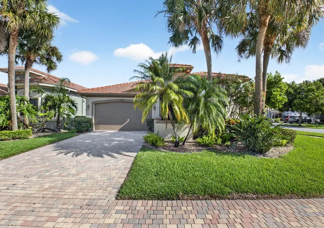 3rd image of 9571 Isles Cay Dr, Delray Beach, FL 33446 | MLS# B26010576