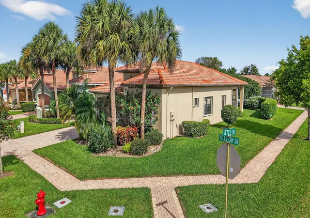 4th image of 9571 Isles Cay Dr, Delray Beach, FL 33446 | MLS# B26010576