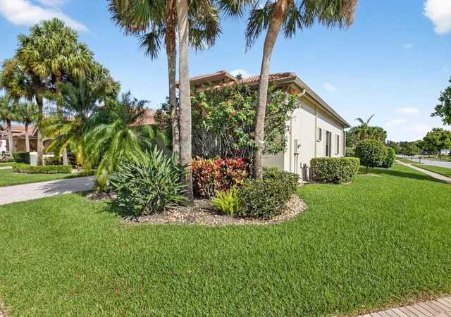 5th image of 9571 Isles Cay Dr, Delray Beach, FL 33446 | MLS# B26010576