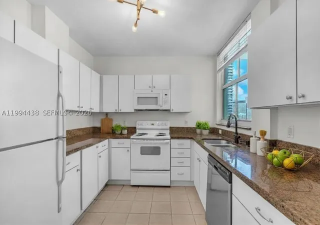 Photo 2 of Condo for sale at 1250 S Miami Ave #3206, Miami, FL 33130 | MLS# A11994438 | Listing updated on 2026-08-26